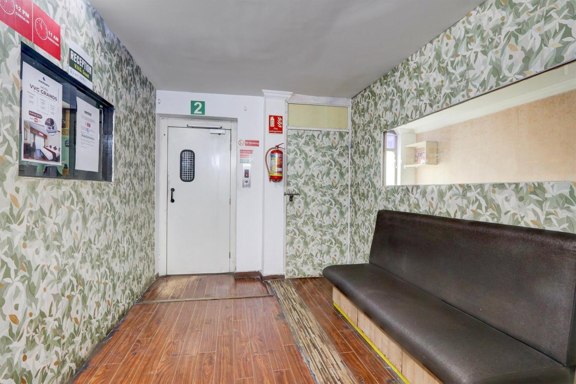 Hotel O Vg Grand Madhapur Dış mekan fotoğraf